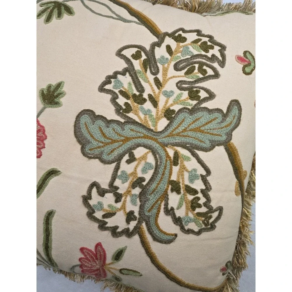 Crewel Embroidered‎ Pillow Fringe Jacobean French 20
